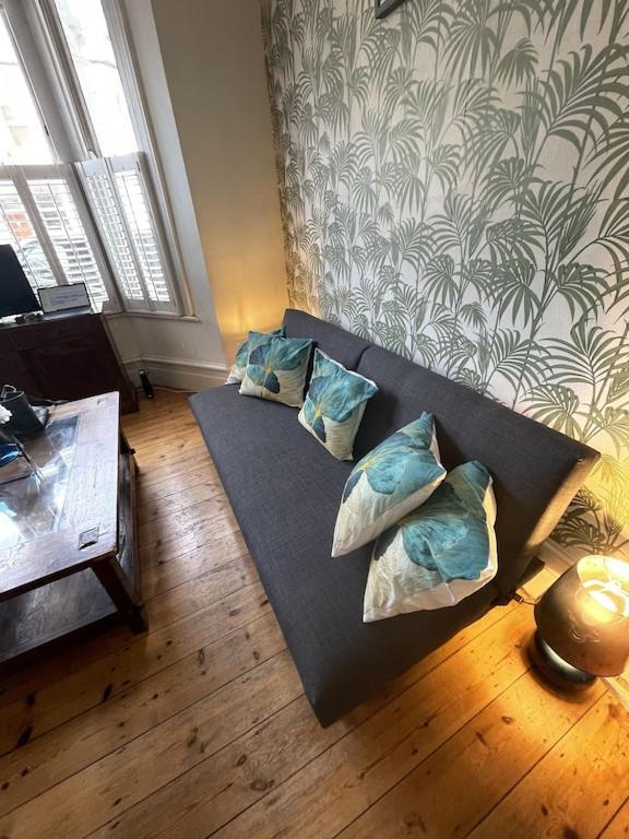Beautiful Ground Floor Garden Flat Apartamento Londres Exterior foto