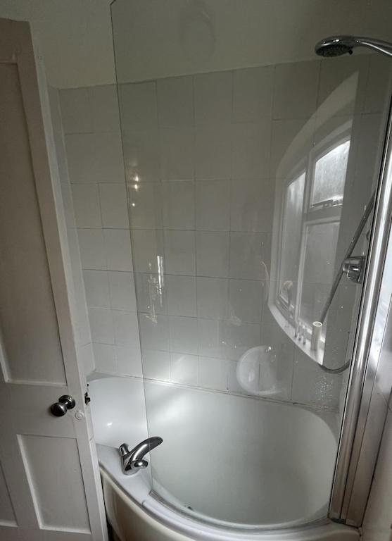 Beautiful Ground Floor Garden Flat Apartamento Londres Exterior foto